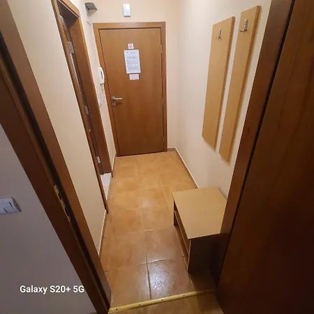 The Castle Bonko アパート パンポロボ